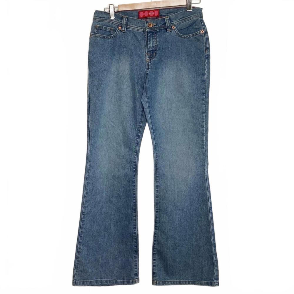 GLO New Vintage Inspired Med Wash Blue Jeans Bootcut New No Tags 32 Waist